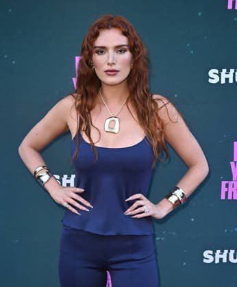 ˜Find Your Friends™ Los Angeles Special Screening Bella Thorne arriving to the Los Angeles special screening of Find Your Friends at the Vista Theatre on June 1, 2026 in Los Angeles, CA. Los Angeles Vista Theatre California USA Copyright: xStarbuck xAFF-USA.COMx