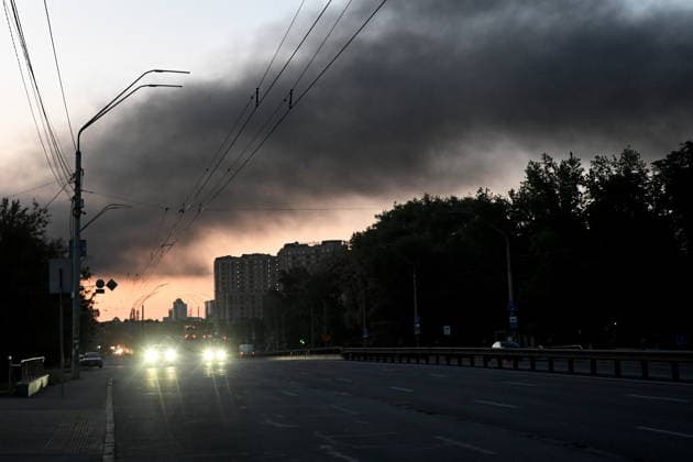 June 2, 2026, Kyiv, Ukraine: Residential high-rise buildings in Kyiv against the backdrop of black smoke in the sky after the Russian shelling. Kyiv Ukraine  - ZUMAs197 20260602_aaa_s197_002 Copyright: xAleksandrxGusevx
