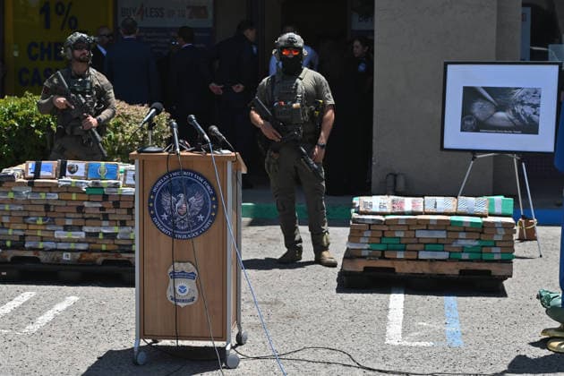 June 1, 2026, San Diego, California, USA: Officials from U.S. Homeland Security Investigations Unit outside a border tunnel found near the Otay Mesa Port of Entry in San Diego, California at a border shopping plaza, Buy 4 Less, where authorities blocked access on Monday, June 01, 2026. San Diego USA - ZUMAm180 20260601_zip_m180_002 Copyright: xCarlosxA.xMorenox