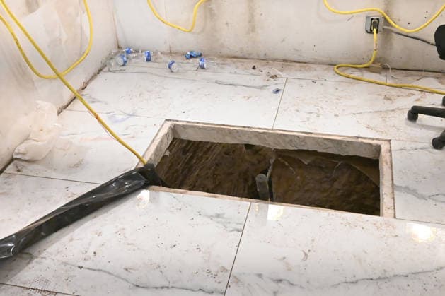 June 1, 2026, San Diego, California, USA: Officials discovered a border tunnel found near the Otay Mesa Port of Entry in San Diego, California at a border shopping plaza on Saturday in conjunction with Mexican authorities. The tunnel is considered to be one of the most sophisticated tunnels thus far according to US authorities during a press conference on Monday. San Diego USA - ZUMAm180 20260601_zip_m180_008 Copyright: xCarlosxA.xMorenox