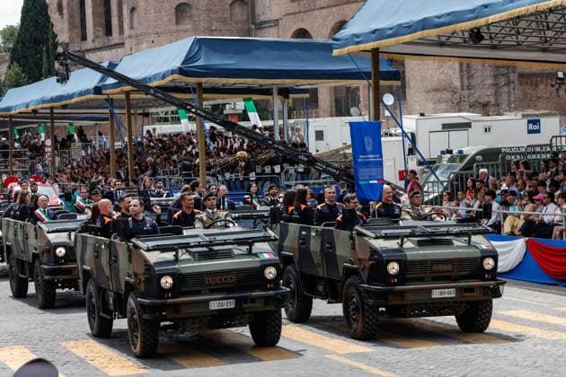 June 2, 2026, Roma, Italy: Members of the Ministry of Foreign Affairs Crisis Unit during the military parade on the occasion of the 80th anniversary of Republic Day, in Rome, Italy, 2 June 2026. ANSA GIUSEPPE LAMI. Roma Italy  - ZUMAa110 20260602_zaf_a110_027 Copyright: xGiuseppexLamix