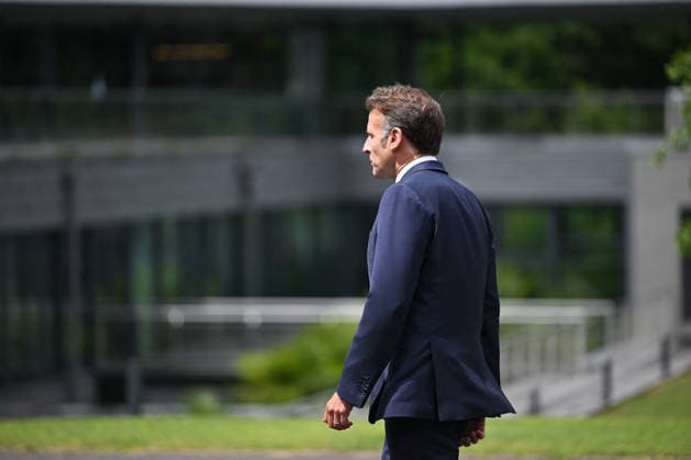 French President Emmanuel Macron Visits National Football Centre Ahead of 2026 FIFA World Cup French President Emmanuel Macron and First Lady Brigitte Macron visit the National Football Centre in Clairefontaine, near Paris, on June 2, 2026. Ahead of the 2026 FIFA World Cup, the President met players and coaching staff of the France men’s national football team to express his support. He also met members of the France women’s national team as they prepared for upcoming FIFA Women’s World Cup 2027 qualifying matches. Photo by Jeanne Accorsini Pool ABACAPRESS.COM Clairefontaine France  Copyright: xAccorsinixJeanne Pool ABACAx