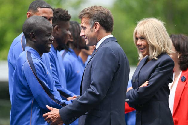 French President Emmanuel Macron Visits National Football Centre Ahead of 2026 FIFA World Cup Emmanuel Macron and N Golo Kanté French President Emmanuel Macron and First Lady Brigitte Macron visit the National Football Centre in Clairefontaine, near Paris, on June 2, 2026. Ahead of the 2026 FIFA World Cup, the President met players and coaching staff of the France men’s national football team to express his support. He also met members of the France women’s national team as they prepared for upcoming FIFA Women’s World Cup 2027 qualifying matches. Photo by Jeanne Accorsini Pool ABACAPRESS.COM Clairefontaine France  Copyright: xAccorsinixJeanne Pool ABACAx