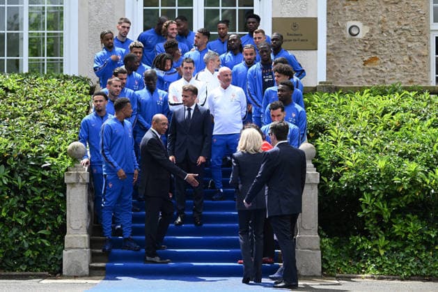 French President Emmanuel Macron Visits National Football Centre Ahead of 2026 FIFA World Cup Family photo French President Emmanuel Macron and First Lady Brigitte Macron visit the National Football Centre in Clairefontaine, near Paris, on June 2, 2026. Ahead of the 2026 FIFA World Cup, the President met players and coaching staff of the France men’s national football team to express his support. He also met members of the France women’s national team as they prepared for upcoming FIFA Women’s World Cup 2027 qualifying matches. Photo by Jeanne Accorsini Pool ABACAPRESS.COM Clairefontaine France  Copyright: xAccorsinixJeanne Pool ABACAx
