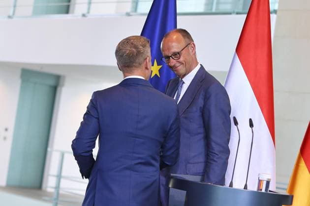 Berlin, Deutschland, 02.06.2026: Bundeskanzleramt: Empfang des Ministerpräsidenten von Ungarn: Péter Magyar und Bundeskanzler Friedrich Merz (CDU) *** Berlin, Germany, 02 06 2026 Federal Chancellery Reception of the Prime Minister of Hungary Péter Magyar and Federal Chancellor Friedrich Merz CDU Copyright: xdtsxNachrichtenagenturx dts_121727