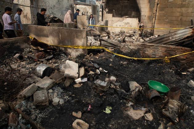 Aftermath Fire In Jakarta Smoldering debris and gutted structures are seen in the aftermath of a fire that swept through a residential area in Kemayoran, Central Jakarta, Indonesia, on June 2, 2026. Emergency crews and residents remain on the scene assessing the damage. Jakarta Jakarta Indonesia  Copyright: xDonalxHusnix originalFilename: husni-aftermat260602_npLOS.jpg