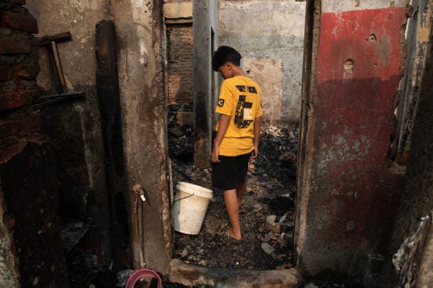 Aftermath Fire In Jakarta Smoldering debris and gutted structures are seen in the aftermath of a fire that swept through a residential area in Kemayoran, Central Jakarta, Indonesia, on June 2, 2026. Emergency crews and residents remain on the scene assessing the damage. Jakarta Jakarta Indonesia  Copyright: xDonalxHusnix originalFilename: husni-aftermat260602_npj3N.jpg