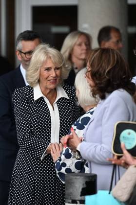UK s Queen Camilla visits St George s Hospital in London LONDON, UNITED KINGDOM - JUNE 02: Queen Camilla of the United Kingdom visits St George s Hospital in London, United Kingdom to open a new roof garden for neurological intensive care patients on June 02, 2026. During her visit, Camilla met with healthcare professionals and patients. Rasid Necati Aslim Anadolu London United Kingdom. Editorial use only. Please get in touch for any other usage.  Copyright: x2026xAnadoluxRasidxNecatixAslimx