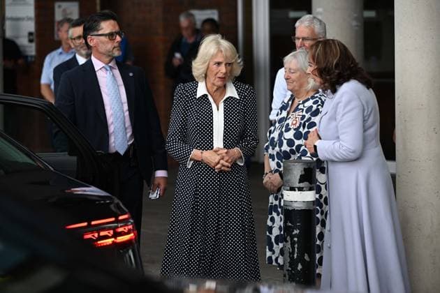 UK s Queen Camilla visits St George s Hospital in London LONDON, UNITED KINGDOM - JUNE 02: Queen Camilla of the United Kingdom visits St George s Hospital in London, United Kingdom to open a new roof garden for neurological intensive care patients on June 02, 2026. During her visit, Camilla met with healthcare professionals and patients. Rasid Necati Aslim Anadolu London United Kingdom. Editorial use only. Please get in touch for any other usage.  Copyright: x2026xAnadoluxRasidxNecatixAslimx