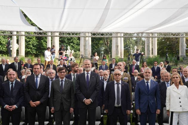 The King presides over the tribute to Juan Antonio Samaranch in Barcelona I D The Minister of Transport and Sustainable Mobility, Óscar Puente the President of the Generalitat, Salvador Illa King Felipe VI the President of the Spanish Olympic Committee, Alejandro Blanco and the Mayor of Barcelona, Jaume Collboni, during the celebration of the tribute to Juan Antonio Samaranch, at the Palacete Albéniz, on June 2, 2026, in Barcelona, Catalonia Spain This event commemorates the legacy of the historic IOC president in the framework of the centenary of his birth and the preparations for the Barcelona Olympic Games 02 JUNE 2026 KING KING ROYALTY EVENT MEMORIAL EVENT Barcelona Catalunya Catalunya Barcelona Catalunya Espana  Copyright: xDavidxZorrakinox 7566910