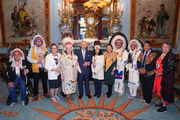 Audience at Buckingham Palace King Charles III during an audience with The National Chief of the Assembly of First Nations and Regional Chiefs and Elders from the Assembly of First Nations, (left to right) Elder Dr. Wilton Littlechild; Manitoba Regional Chief, Willie Moore; Elder Loretta Woodhouse; National Chief, Cindy Woodhouse Nepinak; New Brunswick Regional Chief, Joanna Bernard; Yukon Regional Chief, Math ieya Alatini; Saskatchewan Regional Chief, Bobby Cameron; Bearspaw First Nation Chief Darcy Dixon; North West Territories Regional Chief, George McKenzie, and Elder Margaret Swan, at Buckingham Palace, London. Picture date: Tuesday June 2, 2026., Credit:Yui Mok PA ROTA - B68 Avalon UK, London  Copyright: xYuixMokx xPAxROTAx-xB68x xAvalonx 1107334472