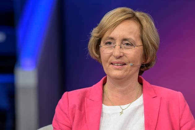 v.l.: Beatrix von Storch, AfD (Bundestagsabgeordnete), GER, Berlin, Studio, zu Gast bei Maischberger, politische Talkshow, TV, Format, mit Moderatorin Sandra Maischberger, Das Erste, aus Adlershof Am Studio 20, 02.06. 2026, *** v l Beatrix von Storch, AfD Member of the Bundestag , GER, Berlin, Studio, as a guest on Maischberger, political talk show, TV, format, with presenter Sandra Maischberger, Das Erste, from Adlershof Am Studio 20, 02 06 2026, Copyright: HMBxMedia UwexKoch