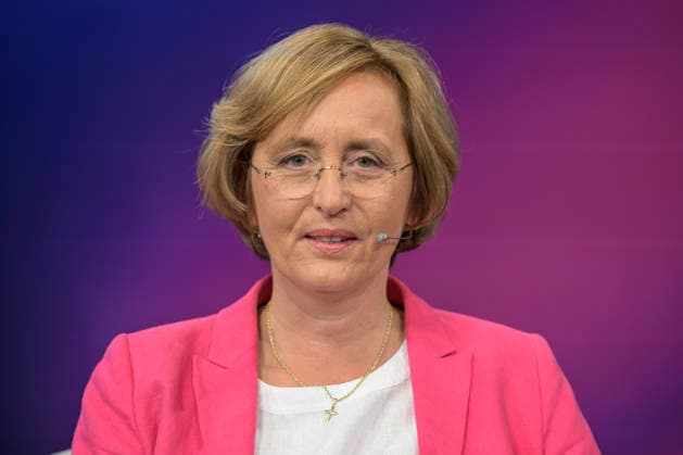 v.l.: Beatrix von Storch, AfD (Bundestagsabgeordnete), GER, Berlin, Studio, zu Gast bei Maischberger, politische Talkshow, TV, Format, mit Moderatorin Sandra Maischberger, Das Erste, aus Adlershof Am Studio 20, 02.06. 2026, *** v l Beatrix von Storch, AfD Member of the Bundestag , GER, Berlin, Studio, as a guest on Maischberger, political talk show, TV, format, with presenter Sandra Maischberger, Das Erste, from Adlershof Am Studio 20, 02 06 2026, Copyright: HMBxMedia UwexKoch