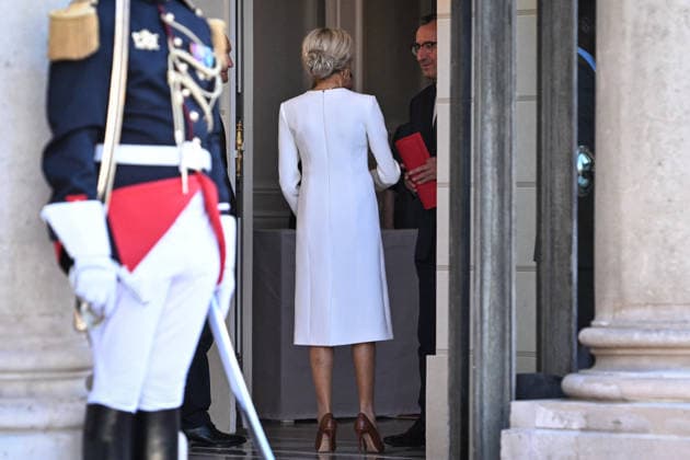 Emmanuel and Brigitte Macron welcome Paul and Jeannette Kagame at the Elysee FA French First Lady Brigitte Macron arrives to welcome Rwanda s President Paul Kagame and his wife Jeannette Kagame at The Elysee Presidential Palace in Paris on June 2, 2026. Photo by Firas Abdullah ABACAPRESS.COM Paris Ile-de-France France  Copyright: xAbdullahxFiras ABACAx