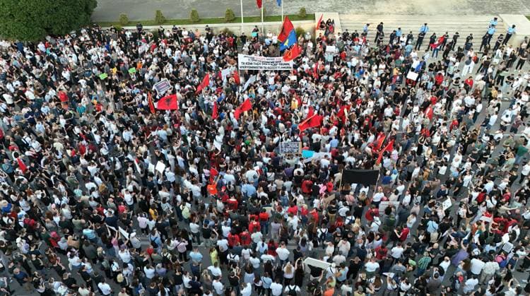Protests continue in Albania over planned tourism project TIRANA, ALBANIA - JUNE 2: Thousands of demonstrators carrying banners and placards gather at Skanderbeg Square to protest the planned sale of a beach in the Zvernec area of Vlora as part of a tourism development project, in Tirana, Albania on June 2, 2026. Protesters after marched toward the Prime Minister’s Office to voice opposition to the project. Olsi Shehu Anadolu Tirana Albania. Editorial use only. Please get in touch for any other usage.  Copyright: x2026xAnadoluxOlsixShehux