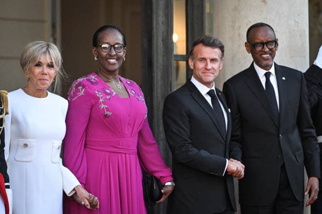 Emmanuel and Brigitte Macron welcome Paul and Jeannette Kagame at the Elysee FA French President Emmanuel Macron and French First Lady Brigitte Macron welcome Rwanda s President Paul Kagame and his wife Jeannette Kagame at The Elysee Presidential Palace in Paris on June 2, 2026. Photo by Firas Abdullah ABACAPRESS.COM Paris Ile-de-France France  Copyright: xAbdullahxFiras ABACAx