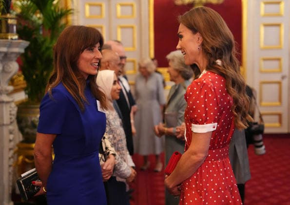 . 02 06 2026. London, United Kingdom. Kate Middleton, the Princess of Wales talks to TV presenter Davina McCall at a reception to mark the 125th anniversary of Cancer Research UK at St.JamesÕs Palace in London.  xPoolx xi-Imagesx IIM-26802-0043