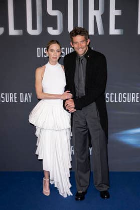 Photocall Disclosure Day in Paris Emily Blunt, Josh O Connor during a photocall for the premiere of the film Disclosure Day in Paris, France, June 2, 2026.Photo by Eliot Blondet ABACAPRESS.COM Paris France France  Copyright: xBlondetxEliot ABACAx