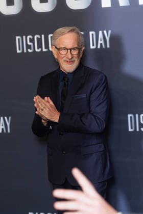 Disclosure Day premiere at Grand Rex theatre Celebrities arrival on red carpet Steven Spielberg 456967 2026 06 02  Copyright: xSebastienxFremontx xStarfacex STAR_456967_034