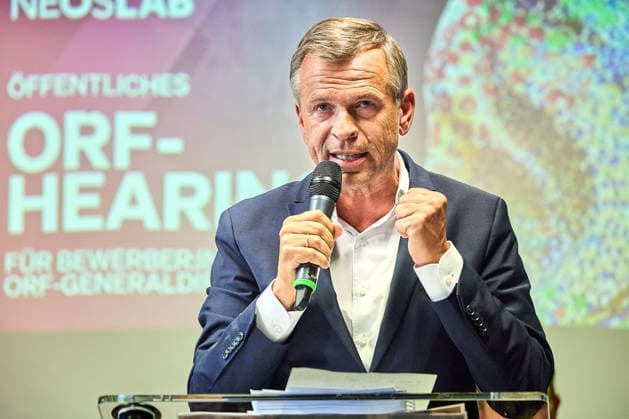 - Wien 02.06.2026 - NEOS Hearing ORF GD Kandidaten- Öffentliches Hearing der Kandidaten für das Amt des ORF-Generaldirektors im ORF-Funkhaus Wien. Insgesamt bewerben sich 13 Kandidaten um die Nachfolge an der Spitze des ORF. 5 von ihnen wurden zu einem öffentlichen Hearing des NEOS Lab eingeladen, um ihre Vorstellungen für die Zukunft des öffentlich-rechtlichen Rundfunks zu präsentieren. PHOTO: Ex-Pro7Sat.1Puls4-Geschäftsführer Markus Breitenecker. Vienna (AUSTRIA) - Candidates for the position of ORF Director General during a public hearing organized by NEOS Lab at the ORF Funkhaus in Vienna. Medienpolitik, Medienreform, Public Service, Digitalisierung, Unabhängigkeit, Medienmanagement, Demokratie, Stiftungsrat, Medienzukunft, Aus 
