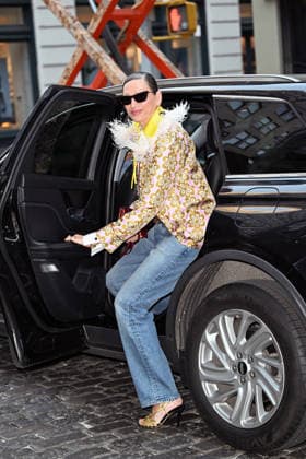 Jenna Lyons Real Housewives of New York and her partner Cass Bird all smiles holding hands in Soho New York Featuring: Jenna Lyons Where: New York City, New York, United States When: 03 Jun 2026 Credit: Elder Ordonez INSTARimages EDITORIAL USE ONLY. NOT FOR USE BY NEWSPAPERS BASED IN THE UK. Copyright: xx instar55744087