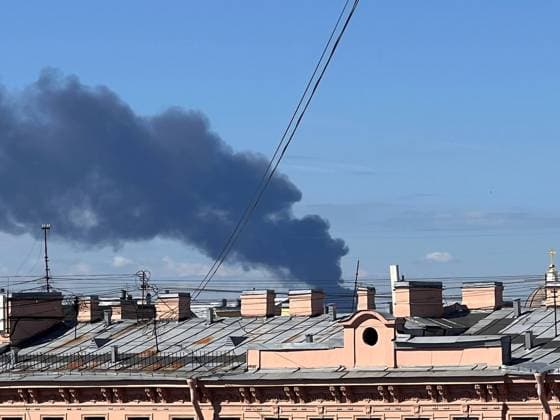 Black smoke rises following reported Ukrainian UAV attack in St. Petersburg ST. PETERSBURG, RUSSIA - JUNE 03: Black smoke rises after Ukraine reportedly launched unmanned aerial vehicle (UAV) attacks on the opening day of the St. Petersburg International Economic Forum, one of Russia s most prominent organizations, in St. Petersburg, Russia, on June 03, 2026. Ali Cura Anadolu Saint Petersburg Russia. Editorial use only. Please get in touch for any other usage.  Copyright: x2026xAnadoluxAlixCurax