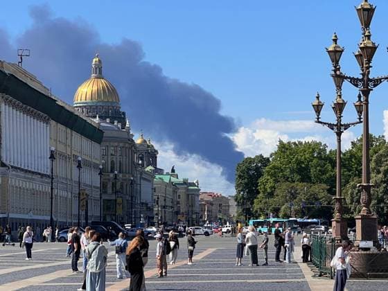 Black smoke rises following reported Ukrainian UAV attack in St. Petersburg ST. PETERSBURG, RUSSIA - JUNE 03: Black smoke rises after Ukraine reportedly launched unmanned aerial vehicle (UAV) attacks on the opening day of the St. Petersburg International Economic Forum, one of Russia s most prominent organizations, in St. Petersburg, Russia, on June 03, 2026. Ali Cura Anadolu Saint Petersburg Russia. Editorial use only. Please get in touch for any other usage.  Copyright: x2026xAnadoluxAlixCurax