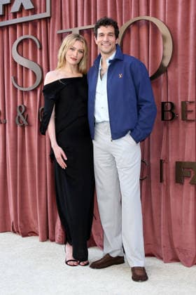 June 3, 2026, Los Angeles, Ca, USA: LOS ANGELES - JUN 2: Sarah Pidgeon, Paul Anthony Kelly at the Love Story - John F Kennedy Jr. and Carolyn Bessette FYC Event at the Paramount Studios on June 2, 2026 in Los Angeles, CA Los Angeles USA - ZUMAnc22 20260603_zaa_nc22_069 Copyright: xKathyxHutchinsx