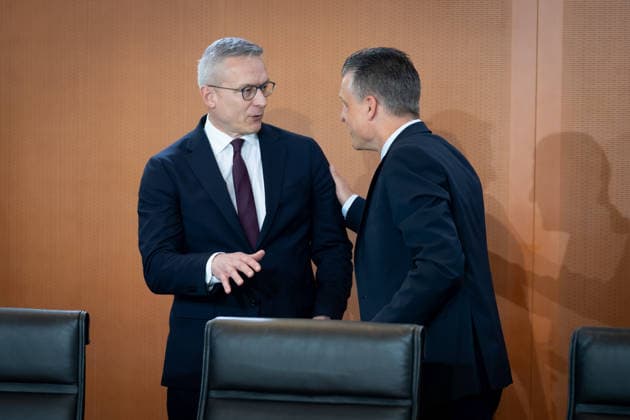 Kabinettsitzung, Bundesregierung, Auftakt Auftakt, Kabinettsitzung, Bundesregierung, Kanzleramtsminister, Thorsten Frei, Karsten Wildberger, Bundesminister, Digitales Berlin Berlin GER *** Cabinet meeting, Federal Government, Kick-off Kick-off, Cabinet meeting, Federal Government, Minister of the Chancellery, Thorsten Frei, Karsten Wildberger, Federal Minister, Digital Berlin Berlin GER