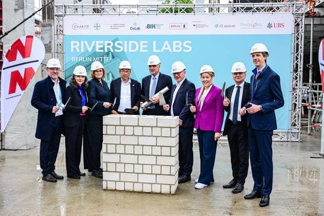 Biotech: Grundsteinlegung Riverside Lab mit Giffey, Wegner CharitÃ Vorstand ** NUR FÜR REDAKTIONELLE ZWECKE ** EDITORIAL USE ONLY **<p>Biotech: Grundsteinlegung Riverside Lab mit Giffey, Wegner CharitÃ Vorstand, fotografiert am 03.06.2026 in Berlin. Berlin Berlin Berlin Copyright: MaurizioxGambarini *** Biotech groundbreaking ceremony Riverside Lab with Giffey, Wegner Charité board FOR EDITORIAL PURPOSES ONLY p Biotech groundbreaking ceremony Riverside Lab with Giffey, Wegner Charité board, photographed on 03 06 2026 in Berlin Berlin Berlin Berlin Copyright MaurizioxGambarini Copyright: MaurizioxGambarini doc864jygxf4fs1g78uvk17 ,EDITORIAL USE ONLY