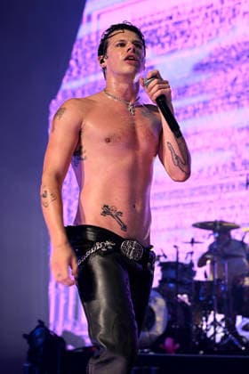 HOLLYWOOD FL - JUNE 02: Yungblud performs during The Idols World Tour at Hard Rock Live at the Seminole Hard Rock Hotel & Casino on June 2, 2026 in Hollywood, Florida. Copyright: xmpi04 MediaPunchx