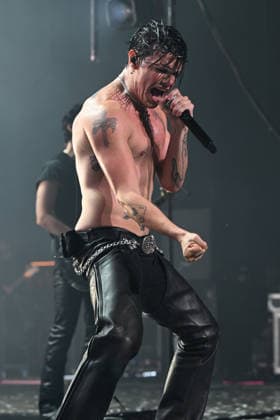 HOLLYWOOD FL - JUNE 02: Yungblud performs during The Idols World Tour at Hard Rock Live at the Seminole Hard Rock Hotel & Casino on June 2, 2026 in Hollywood, Florida. Copyright: xmpi04 MediaPunchx