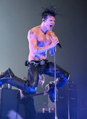 HOLLYWOOD FL - JUNE 02: Yungblud performs during The Idols World Tour at Hard Rock Live at the Seminole Hard Rock Hotel & Casino on June 2, 2026 in Hollywood, Florida. Copyright: xmpi04 MediaPunchx