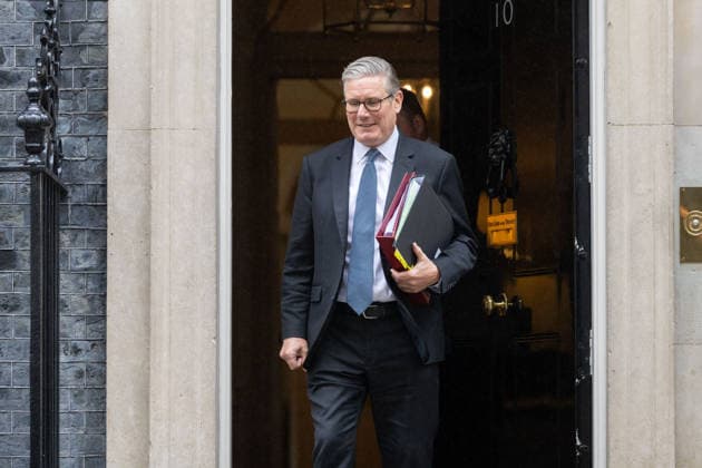 June 3, 2026, London, England, United Kingdom: Prime Minister KEIR STARMER leaves 10 Downing Street ahead of PMQs. London United Kingdom  - ZUMAs262 20260603_zip_s262_001 Copyright: xTayfunxSalcix