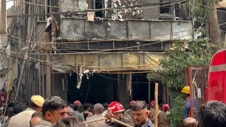 RECORD DATE NOT STATED A view of the charred remains of the restaurant where a fire broke out at Malviya Nagar New Delhi, Jun 03 (ANI): A view of the charred remains of the restaurant where a fire broke out at Malviya Nagar, in New Delhi on Wednesday. At least three people have been rescued as the death toll rises to 10. (ANI Video Grab) New Delhi Delhi India Copyright: xANIx ANI_20260603054