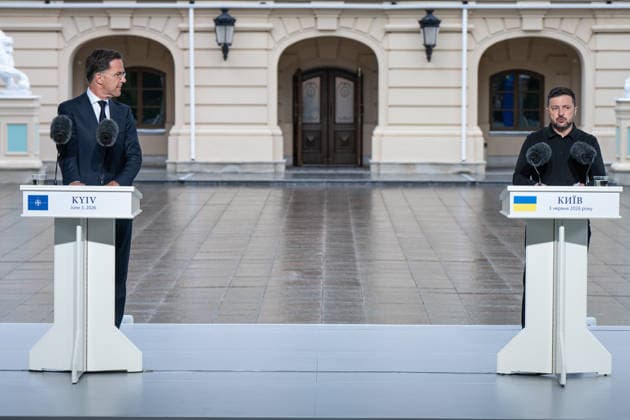 Volodymyr Zelenskyy and Mark Rutte speak at joint press conference in Kyiv KYIV, UKRAINE - JUNE 3: Ukrainian President Volodymyr Zelenskyy (L) and NATO Secretary General Mark Rutte (R) hold a joint press conference in Kyiv, Ukraine, on June 3, 2026. Danylo Antoniuk Anadolu Kyiv Ukraine. Editorial use only. Please get in touch for any other usage.  Copyright: x2026xAnadoluxDanyloxAntoniukx