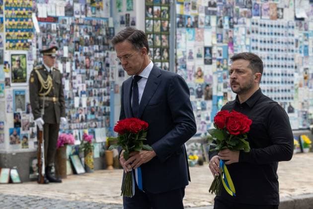 Ukrainian President Volodymyr Zelensky and NATO Secretary General Mark Rutte lay wreaths at the Remembrance Wall near St. Michael s Cathedral in Kyiv Ukrainian President Volodymyr Zelensky and NATO Secretary General Mark Rutte lay wreaths at the Remembrance Wall near St. Michael s Cathedral in Kyiv, Ukraine, June 3, 2026. Photo by PRESIDENT OF UKRAINE apaimages Ukraine Ukraine Ukraine 030626_Ukraine_UPO_00(11).jpeg Copyright: xapaimagesxPRESIDENTxOFxUKRAINEx xapaimagesx