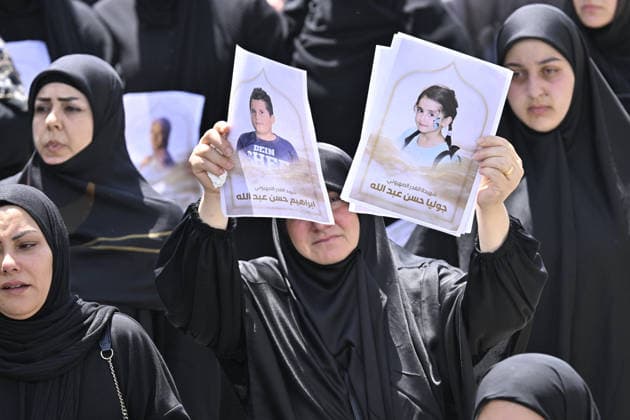 Funeral ceremony held in Wardaniyeh for a family of six WARDANIYEH, LEBANON - JUNE 3: People attend a funeral ceremony held for a family of six, consisting of a father, mother, and four children, who lost their lives in an Israeli strike on the town of Al-Mariwaniyeh, in Wardaniyeh, southern Lebanon, on June 3, 2026. Houssam Shbaro Anadolu Wardaniyeh Lebanon. Editorial use only. Please get in touch for any other usage.  Copyright: x2026xAnadoluxHoussamxShbarox