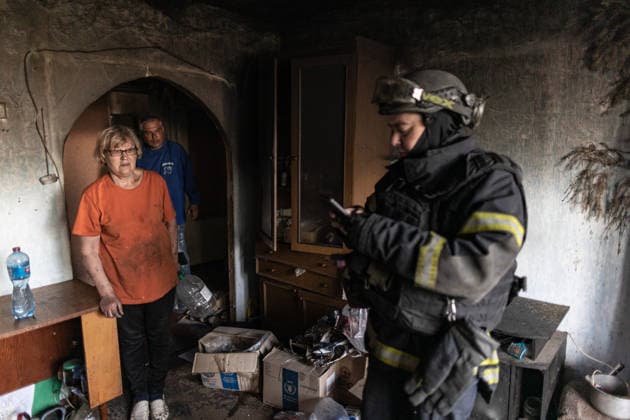 Aftermath of a Russian airstrike in Druzhkivka and Kramatorsk DRUZHKIVKA, UKRAINE - JUNE 3: Ukrainian firefighters put out a fire following a Russian airstrike in Druzhkivka, Ukraine, 3 June 2026 Diego Herrera Carcedo Anadolu Druzhkivka Ukraine. Editorial use only. Please get in touch for any other usage.  Copyright: x2026xAnadoluxDiegoxHerreraxCarcedox