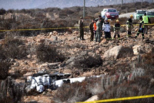 News Bilder des Tages La Higuera June 03, 2026 Pillan T 35 aircraft of the Chilean Air Force suffers plane crash in the sector of quebrada onda in the commune of La Higuera, Coquimbo region Alejandro Pizarro Ubilla Aton Chile, La Higuera Chile Aton 1161989  Copyright: ALEJANDROxPIZARRO ATONCHILE