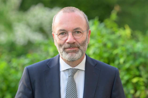 v.l.: Manfred Weber, CSU (Parteivorsitzender der Europäischen Volkspartei), GER, Berlin, Studio, zu Gast bei – Maischberger, politische Talkshow, TV, Format, mit Moderatorin – Sandra Maischberger, Das Erste, aus Adlershof – Am Studio 20, 03.06. 2026, *** v l Manfred Weber, CSU Party Chairman of the European Peoples Party , GER, Berlin, Studio, as a guest on - Maischberger, political talk show, TV, format, with presenter - Sandra Maischberger, Das Erste, from Adlershof - Am Studio 20, 03 06 2026, Copyright: HMBxMedia UwexKoch