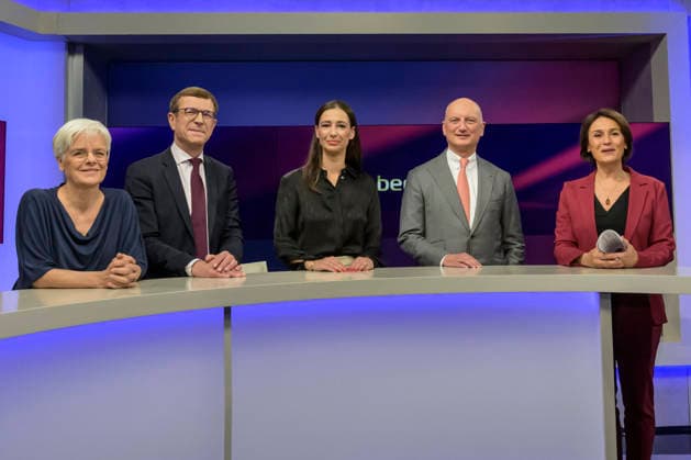 v.l.: Ulrike Herrmann (taz), Christoph von Marschall (Tagesspiegel), Pinar Atalay (RTL ntv), Nikolas Stihl (Aufsichtsratschef der Firma Stihl), Sandra Maischberger, GER, Berlin, Studio, zu Gast bei Maischberger, politische Talkshow, TV, Format, mit Moderatorin Sandra Maischberger, Das Erste, aus Adlershof Am Studio 20, 03.06. 2026, *** v l Ulrike Herrmann taz , Christoph von Marschall Tagesspiegel , Pinar Atalay RTL ntv , Nikolas Stihl Chairman of the Supervisory Board of Stihl , Sandra Maischberger, GER, Berlin, Studio, zu Gast bei Maischberger, politische Talkshow, TV, Format, mit Moderator Sandra Maischberger, Das Erste, aus Adlershof Am Studio 20, 03 06 2026, Copyright: HMBxMedia UwexKoch