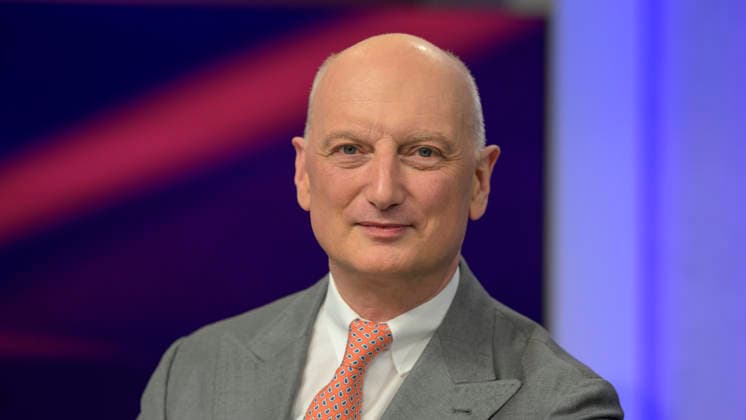 v.l.: Nikolas Stihl (Aufsichtsratschef der Firma Stihl), GER, Berlin, Studio, zu Gast bei Maischberger, politische Talkshow, TV, Format, mit Moderatorin Sandra Maischberger, Das Erste, aus Adlershof Am Studio 20, 03.06. 2026, *** v l Nikolas Stihl Chairman of the Supervisory Board of Stihl , GER, Berlin, Studio, guest on Maischberger, political talk show, TV, format, with presenter Sandra Maischberger, Das Erste, from Adlershof Am Studio 20, 03 06 2026, Copyright: HMBxMedia UwexKoch