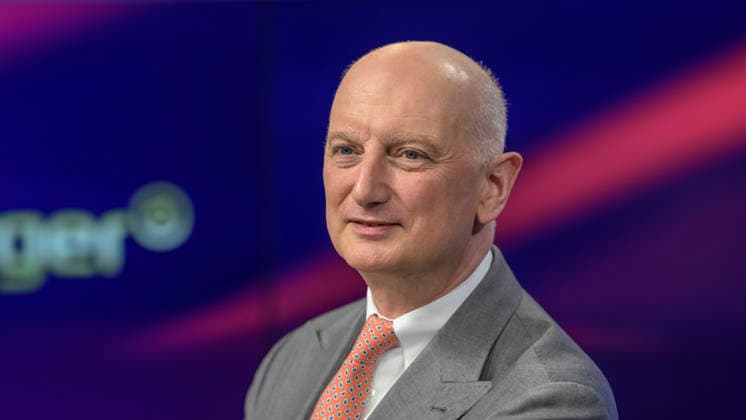 v.l.: Nikolas Stihl (Aufsichtsratschef der Firma Stihl), GER, Berlin, Studio, zu Gast bei Maischberger, politische Talkshow, TV, Format, mit Moderatorin Sandra Maischberger, Das Erste, aus Adlershof Am Studio 20, 03.06. 2026, *** v l Nikolas Stihl Chairman of the Supervisory Board of Stihl , GER, Berlin, Studio, guest on Maischberger, political talk show, TV, format, with presenter Sandra Maischberger, Das Erste, from Adlershof Am Studio 20, 03 06 2026, Copyright: HMBxMedia UwexKoch