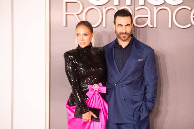 IPA85301992 - London, UK Premiere of the film Office Romance at BFI Southbank - Pictured: Jennifer Lopez and Brett Goldstein  Copyright: xCRISTINAxMASSEIx xx 85301992