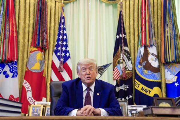 US President Donald J. Trump takes questions from the news media during an executive order signing ceremony US President Donald J. Trump responds to a question from the news media during a signing ceremony in the Oval Office of the White House in Washington, DC, USA, 03 June 2026. President Trump signed executive orders on the federal workforce and immigration. WASHINGTON DISTRICT OF COLUMBIA United States  Copyright: xPool ABACAx