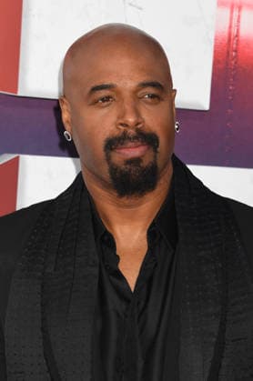 LOS ANGELES, CA - JUNE 3: Shawn Wayans at the World Premiere of Paramount Pictures Scary Movie at Paramount Theatre on June 3, 2026 in Los Angeles, California. Copyright: xJeffreyxMayerx