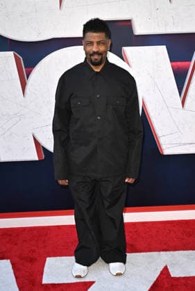 Paramount Pictures ˜Scary Movie™ World Premiere Deon Cole arriving to Paramount Pictures Scary Movie world premiere at the Paramount Theatre on June 3, 2026 in Los Angeles, CA. Los Angeles Paramount Theatre California USA Copyright: xStarbuck xAFF-USA.COMx