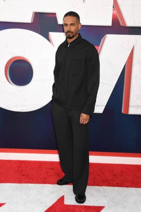 LOS ANGELES, CA - JUNE 3: Damon Wayans Jr. at the World Premiere of Paramount Pictures Scary Movie at Paramount Theatre on June 3, 2026 in Los Angeles, California. Copyright: xJeffreyxMayerx