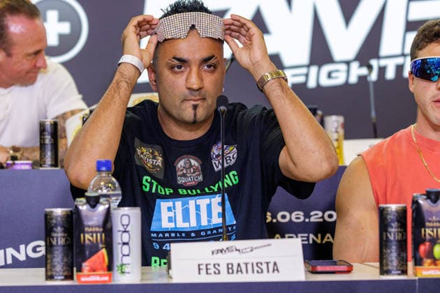 03.06.2026. Leverkusen. Fes Batista auf der Pressekonferenz im Vorfeld zum Fame Fighting, das große Promibox-Event von BILD und Eugen Lopez am 06.06.2026 in der Leverkusener Ostermann Arena. Zum ersten Mal in Kooperation mit dem britischen Pendant Misfits Boxing und dem internationalen Medienpartner The Sun. Leverkusen Ostermann Arena Nordrhein-Westfalen Deutschland *** 03 06 2026 Leverkusen Fes Batista at the press conference in the run-up to Fame Fighting, the big celebrity boxing event by BILD and Eugen Lopez on 06 06 2026 in the Ostermann Arena in Leverkusen For the first time in cooperation with the British counterpart Misfits Boxing and the international media partner The Sun Leverkusen Ostermann Arena North Rhine-Westphalia Germany